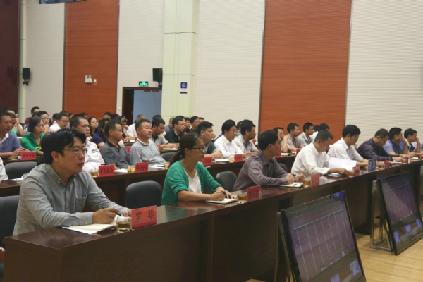 聽取全省扶貧領域監督執紀問責電視電話會議(2017.08 (17).jpg 聽取全省扶貧領域監督執紀問責電視電話會議(2017.08 (17).jpg