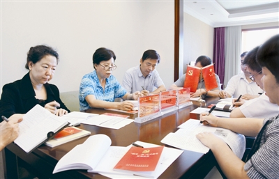 res01_attpic_brief.jpg res01_attpic_brief.jpg