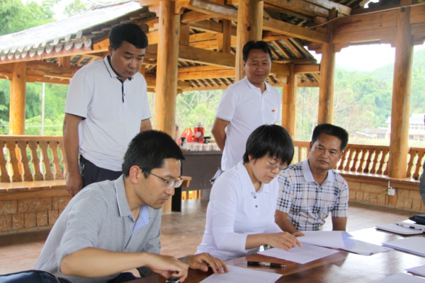 IMG_2380.jpg IMG_2380.jpg