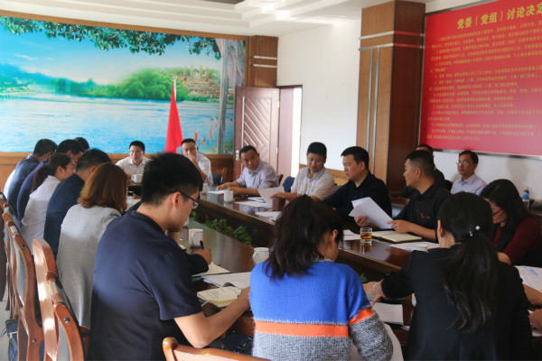 IMG_8823_meitu_3.jpg IMG_8823_meitu_3.jpg