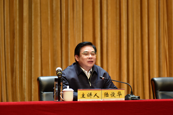 DSC_3195_wz(1).jpg DSC_3195_wz(1).jpg