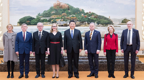 xijinping.jpg xijinping.jpg