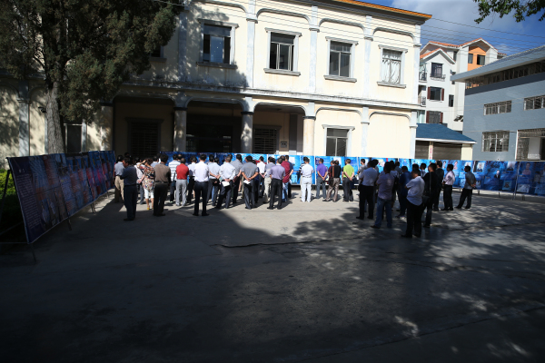 案例為戒 廉潔自律.jpg 案例為戒 廉潔自律.jpg