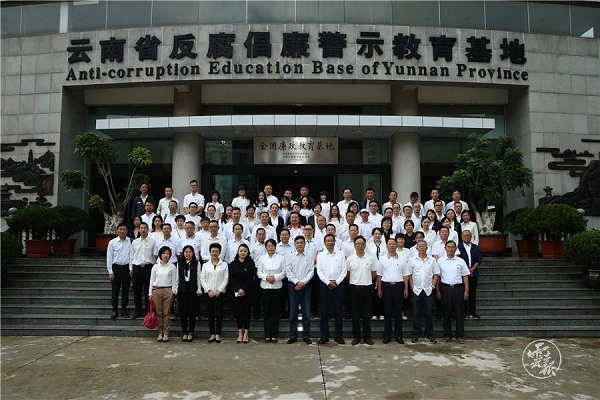 21747750.jpg 21747750.jpg