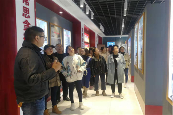 香格里拉:開展紀檢監察干部專題警示教育26.jpg 香格里拉:開展紀檢監察干部專題警示教育26.jpg