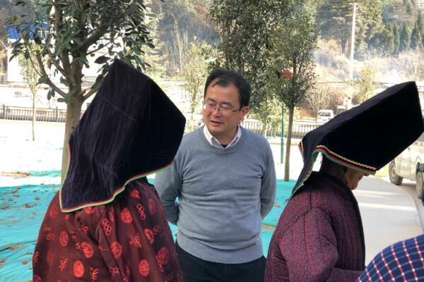 師逸2.jpg 師逸2.jpg